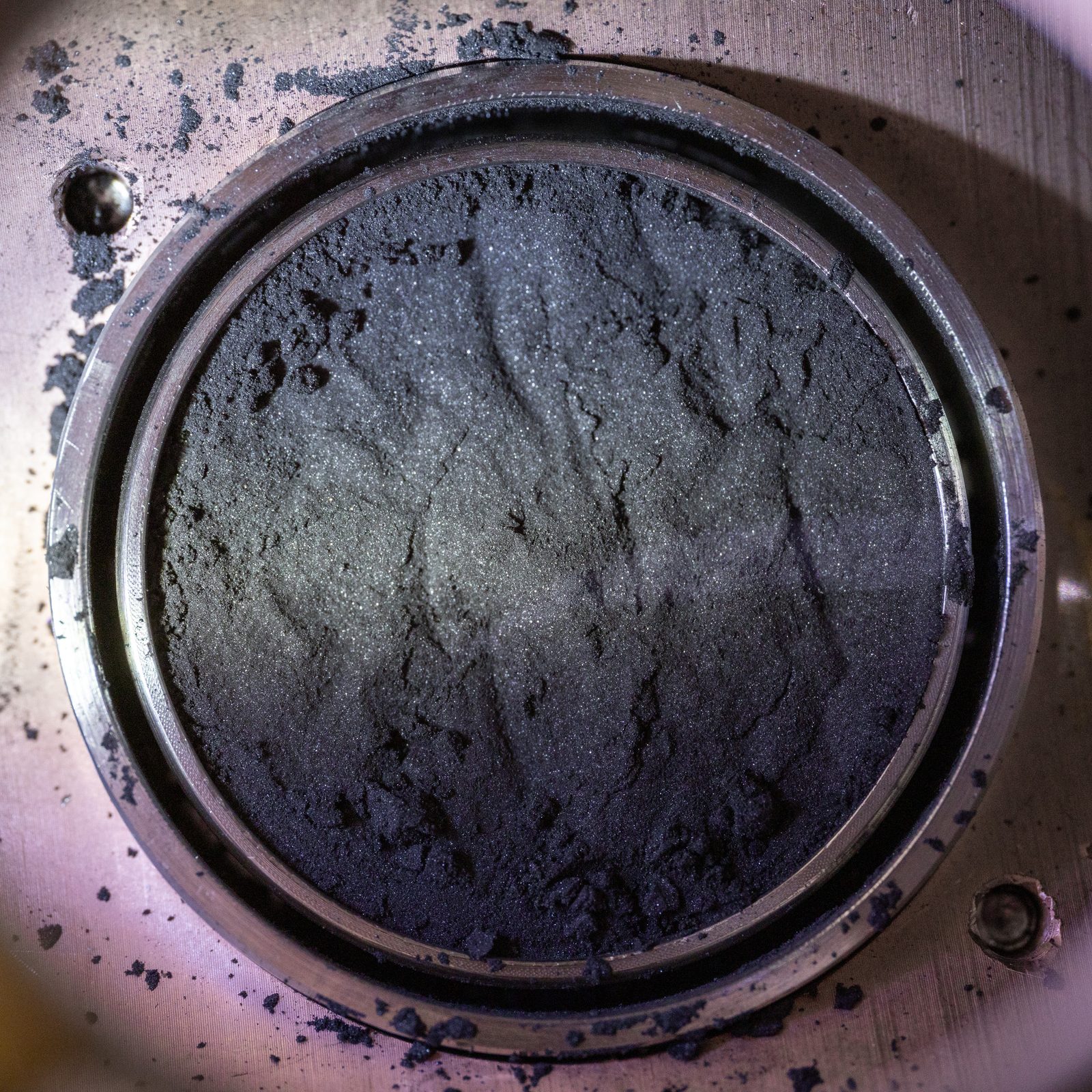 Boron powder plasma sputtering