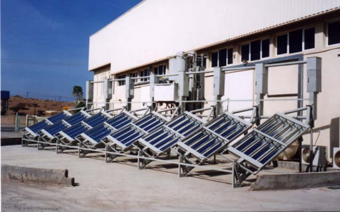 Sea Water Desalination Device